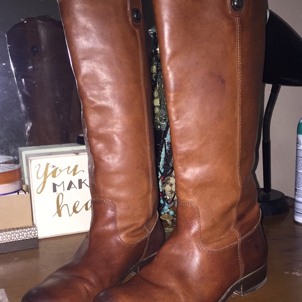 Riding boots